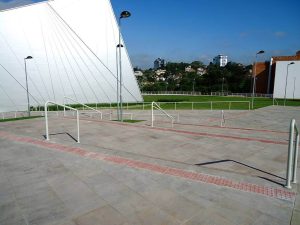 obra universidade de lajeado com basalto levigado basaltear